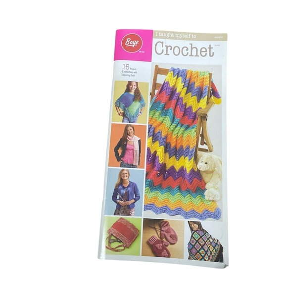 Boye I Taught Myself‎ to Crochet Book Kit 15 Projects Crafts Hobbies - Picture 1 of 7